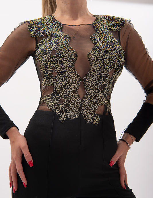 Salopeta nearga cu bust din dantela