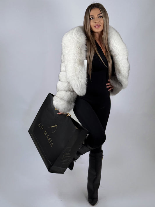 Jachetă din blană naturală de vulpe polară – model nou cu guler supradimensionat
