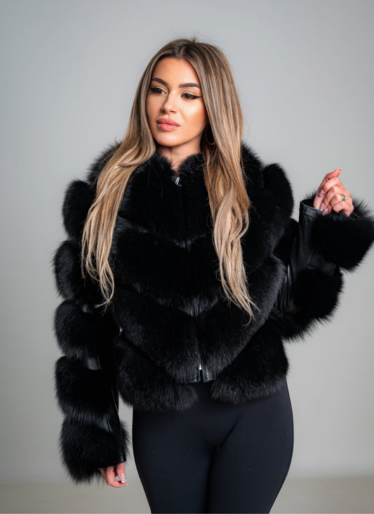 Haina din Blană Naturală de Vulpe - V Model