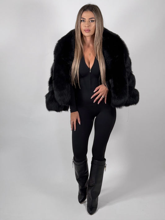 Jachetă din blană naturală de vulpe neagră – model nou cu guler supradimensionat