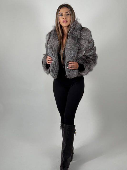 Jachetă din blană naturală de vulpe Silver – model elegant, cu guler amplu