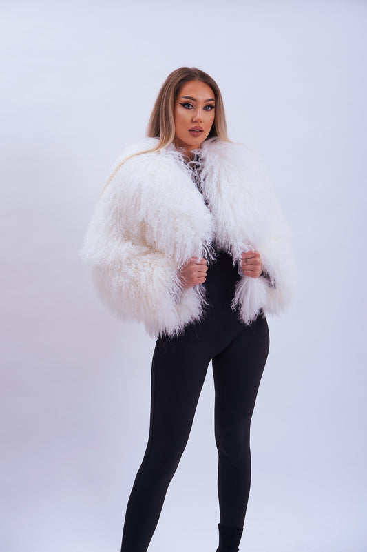 Blană naturală de oaie mongoleză
Model scurt