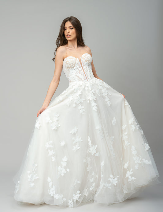 Rochie De Mireasă Din Voal Cu Dantelă