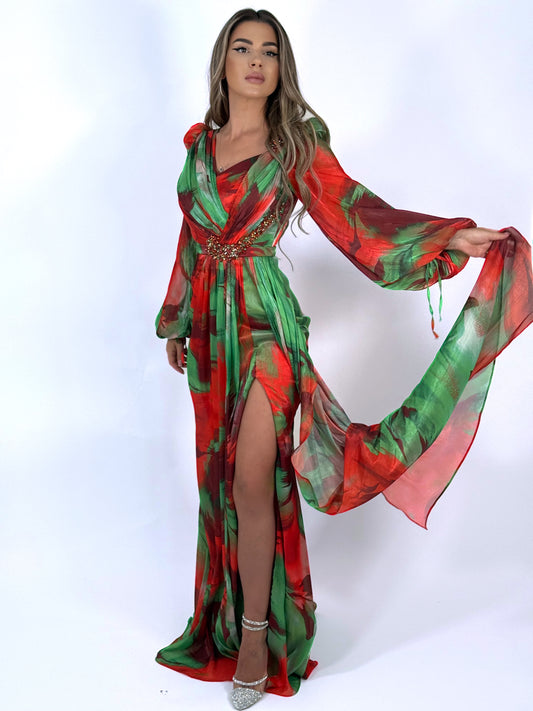 Rochie lungă vaporoasă cu imprimeu artistic și despicătură pe picior