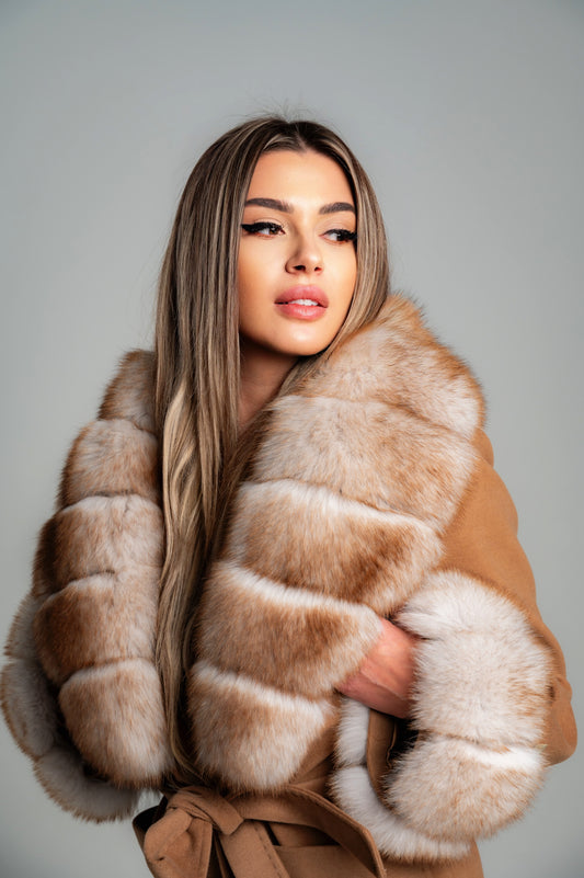 Palton Elegant din Cașmir Căptușit cu Guler și Manșete Detașabile din Blană Naturală de Vulpe