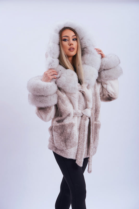 Haină din Alcantara si Blană Naturală de Vulpe Frost