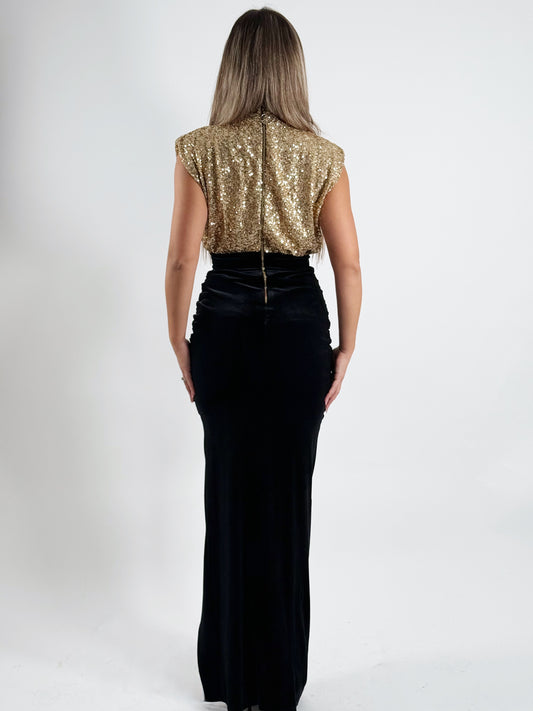 Rochie lungă neagră cu top auriu din paiete