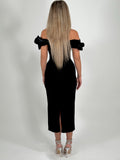 Rochie midi din catifea neagră