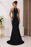 Rochie de seară neagră tip sirenă cu perle și inserții din dantelă