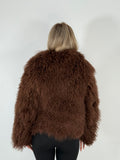 Haină din Blană Naturală de Oaie Mongoleză – Maro Ciocolatiu