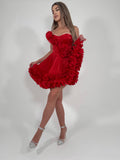Rochie scurtă roșie cu pliuri și aplicații florale 3D